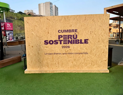 Foto 1. Anuncio de bienvenida Perú Sostenible 2026. Autoría propia